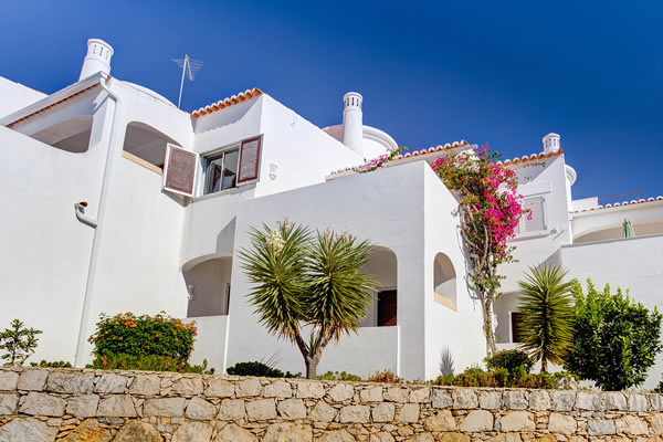 Colina Branca Townhouse Tradicional - com piscina comum, Carvoeiro